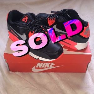 6 Y Black/WLF Grey Atomic Red Air Max 90 (GS)